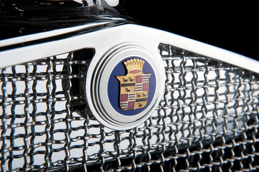  Cadillac V12 5-Passenger Phaeton by Fleetwood 1931 года  (фото 17 из 21)